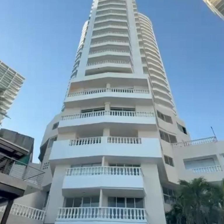 Apartment with parking and BEACH 2 nights minimum - Apartment mit 3 Schlafzimmern - 12