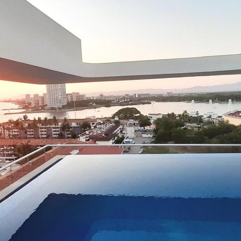 1BR Apartment with Pool and Sunset Views - Apartamento de 1 dormitorio con balcón - 16