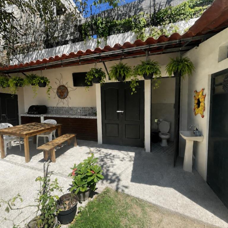 Tortuga at Casa Tres Soles Bucerias, 2 Bedroom 2 Bath, Pool, Close to Beach and Downtown - Apartamento de 2 dormitorios - 50