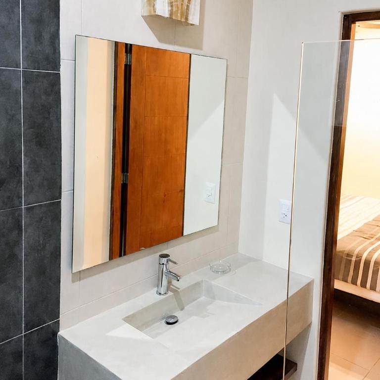 Tortuga at Casa Tres Soles Bucerias, 2 Bedroom 2 Bath, Pool, Close to Beach and Downtown - Apartamento de 2 dormitorios - 53