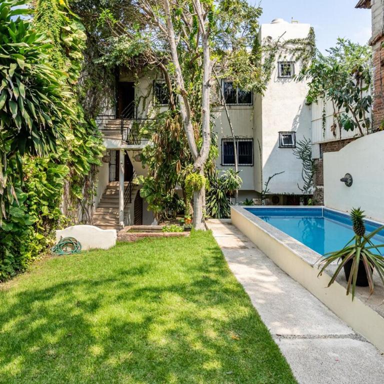 Delfin, at Casa Tres Soles Hideaway, 2Bedroom 2 Bath, Pool, near Beach and Downtown Bucerias - Apartamento de 2 dormitorios - 1