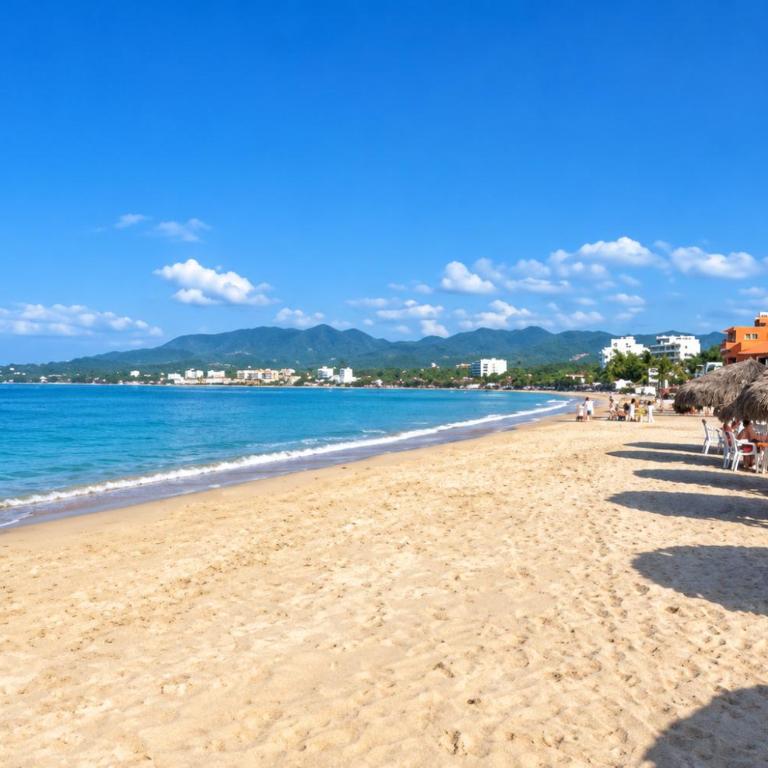 Delfin, at Casa Tres Soles Hideaway, 2Bedroom 2 Bath, Pool, near Beach and Downtown Bucerias - Apartamento de 2 dormitorios - 14