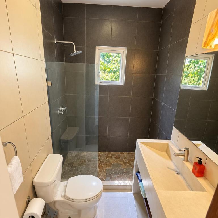 Delfin, at Casa Tres Soles Hideaway, 2Bedroom 2 Bath, Pool, near Beach and Downtown Bucerias - Apartamento de 2 dormitorios - 15