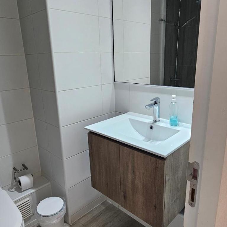 Departamento Comodo y Con Vista al Mar - Three-Bedroom Standard Apartment - 19