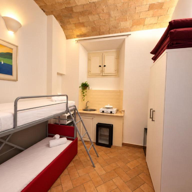 STAR HOTEL ROMA - Vierbettzimmer mit eigenem Bad - 8
