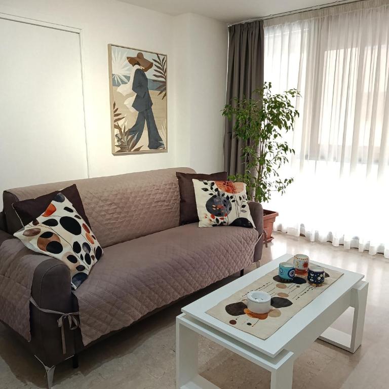 Stabile 110 - Appartamento con 1 Camera da Letto - 81