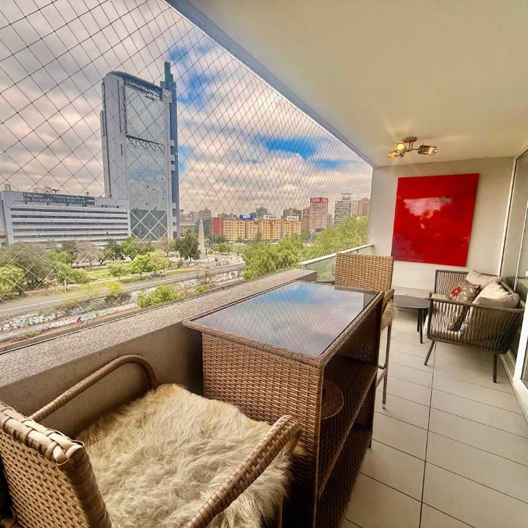 Close to Costanera Center with parking - Apartamento - 4