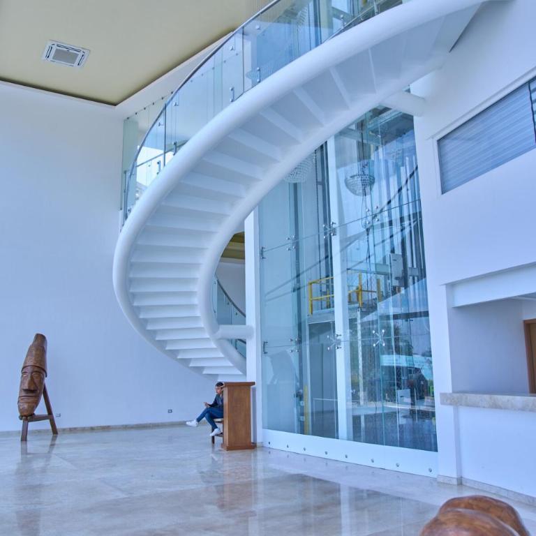 Luxury apartment with pool, ocean view & sky bar - Apartamento de 2 dormitorios - 14