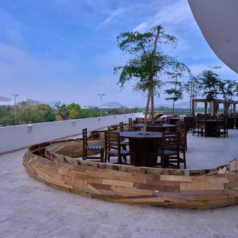 Luxury apartment with pool, ocean view & sky bar - Apartamento de 2 dormitorios - 34