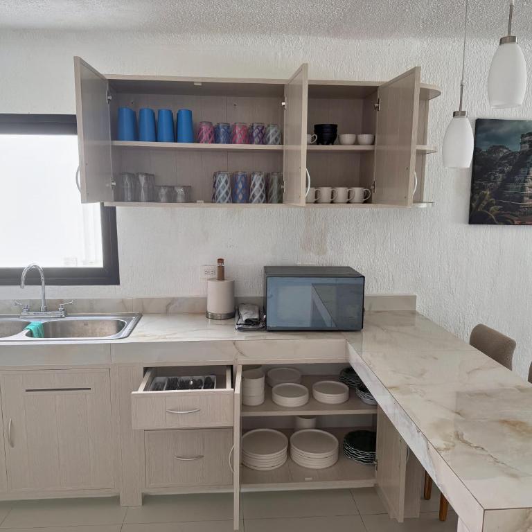 Wonderful Beachfront Villa - best value and private beach! - Villa mit 3 Schlafzimmern - 26