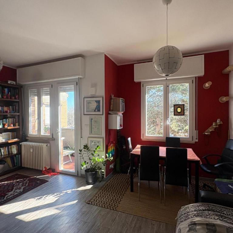 Peacefull Rooms Bologna Collodi 9 - Two-Bedroom Apartment with Terrace - 1