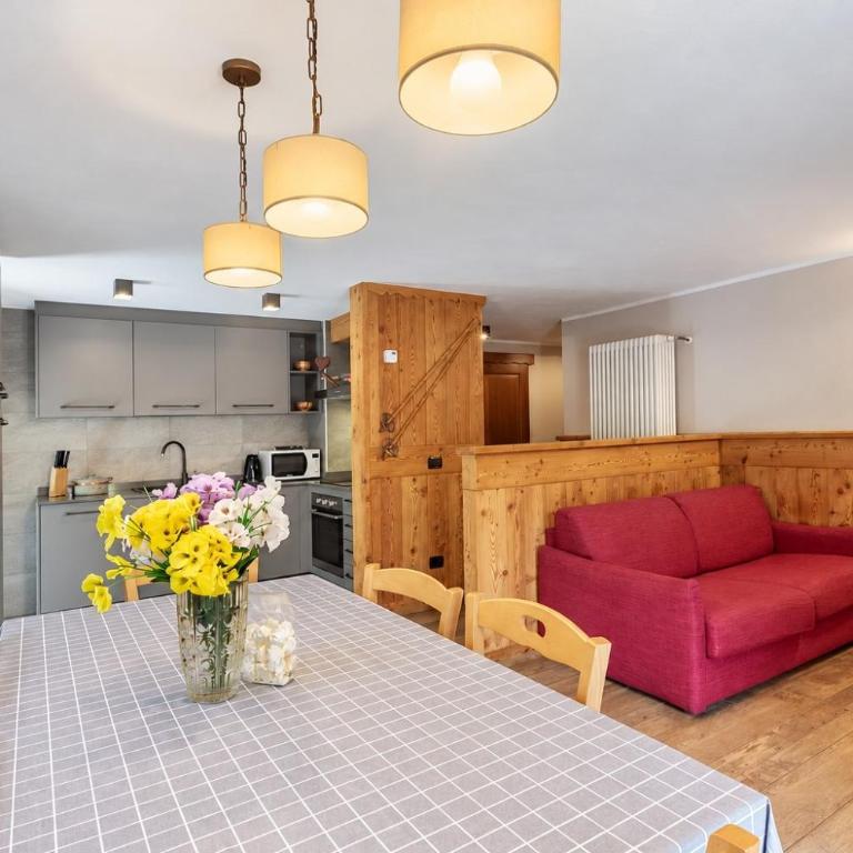 4061 Maison Gerard Punta Ceresole - Two-Bedroom Deluxe Apartment with Garden View - 7