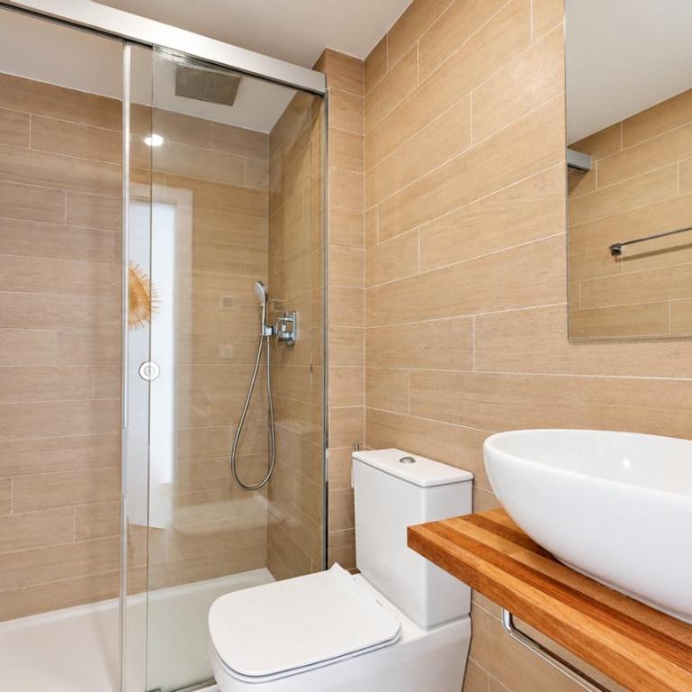 Mara's Apartments Higueron Wave Collection - Luxury Seaviews - Appartement 1 Chambre avec Vue sur la Mer et Balcon - 16