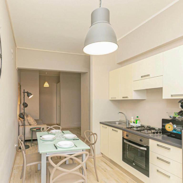 Apartments in Palazzo San Paolo with balconies by ML WHITE HOUSE - Appartamento con 2 Camere da Letto e Balcone - 8