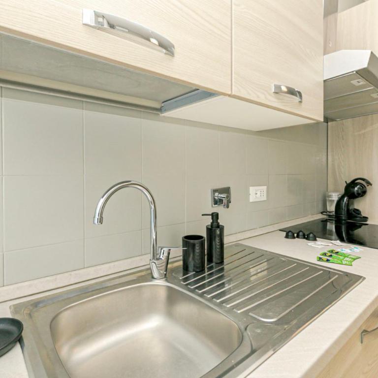 Apartments in Palazzo San Paolo with balconies by ML WHITE HOUSE - Appartamento con 2 Camere da Letto e Balcone - 10