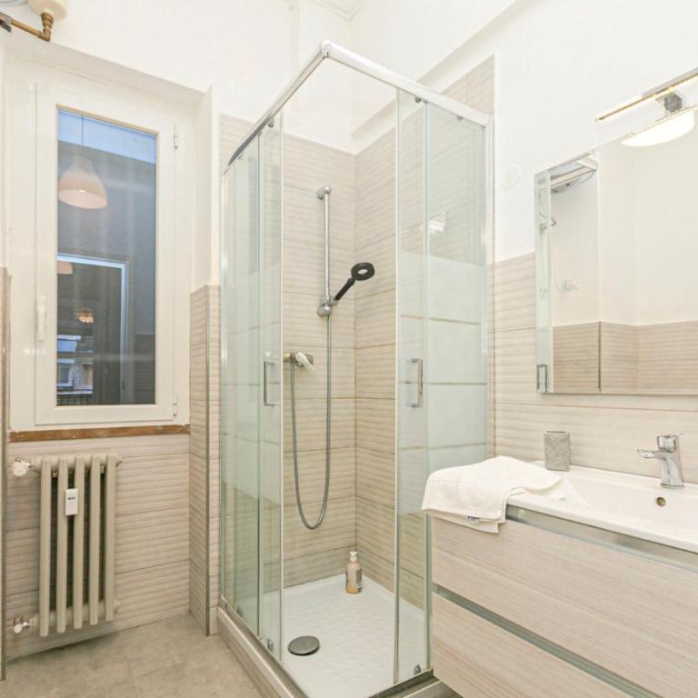 Apartments in Palazzo San Paolo with balconies by ML WHITE HOUSE - Appartamento con 2 Camere da Letto e Balcone - 3
