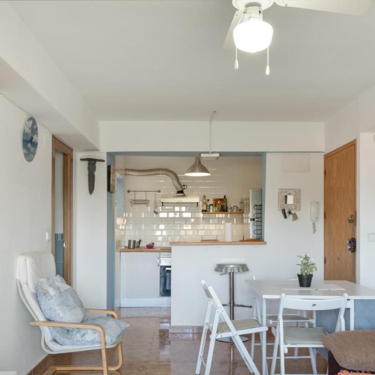 Nice Apartment On The Coast - Apartamento con terraza - 5