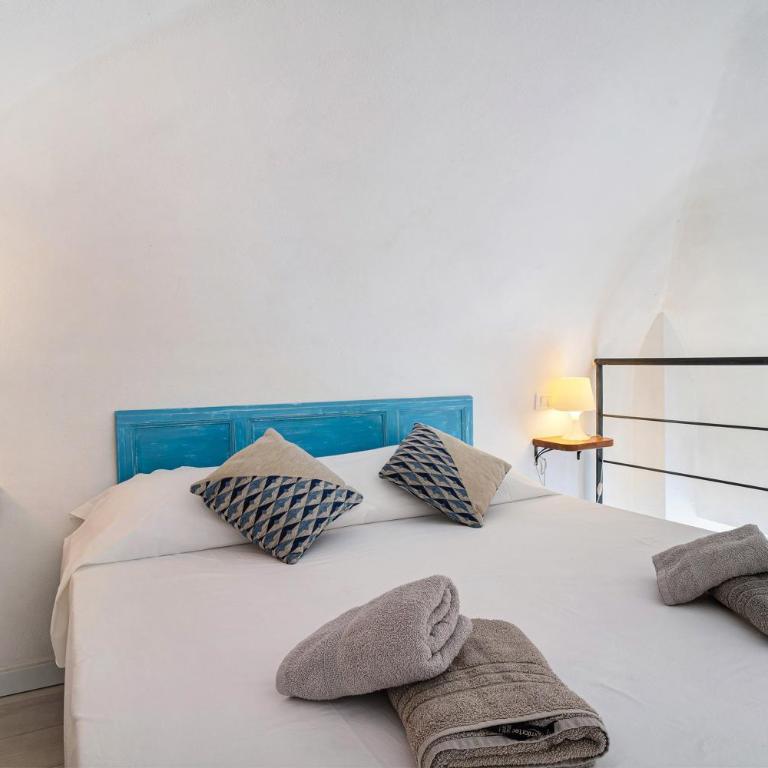 Loft nel Centro di Alassio - Apartment with Shower - 11