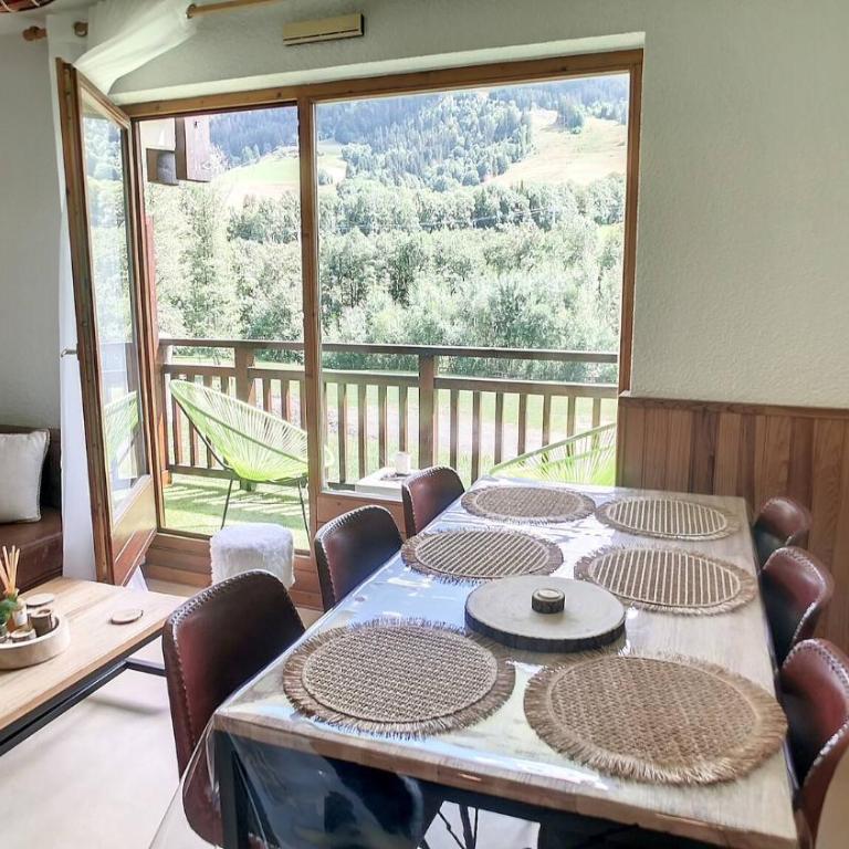 2 meuret1G - Studio - Vue sur Montagne - 1