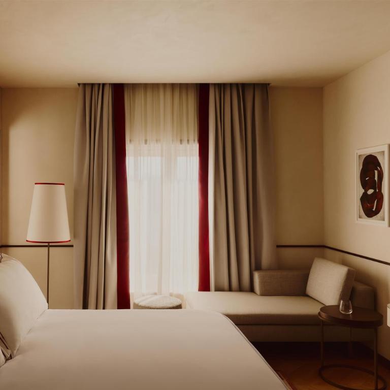 Palazzo Sanzio Rome, A Radisson Collection Hotel - Collection Premium Zimmer - 1