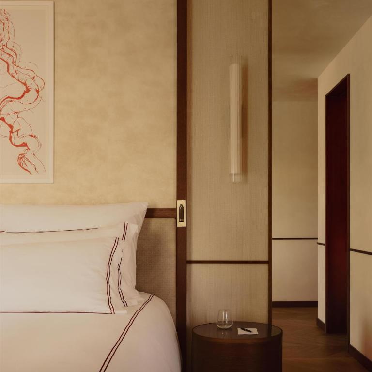 Palazzo Sanzio Rome, A Radisson Collection Hotel - One-Bedroom Suite - Tevere View - 2