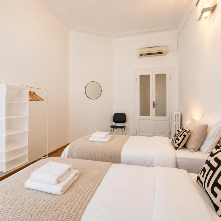 tHE Design Library - Monforte San Babila - Appartamento Superior con 2 Camere da Letto - 10