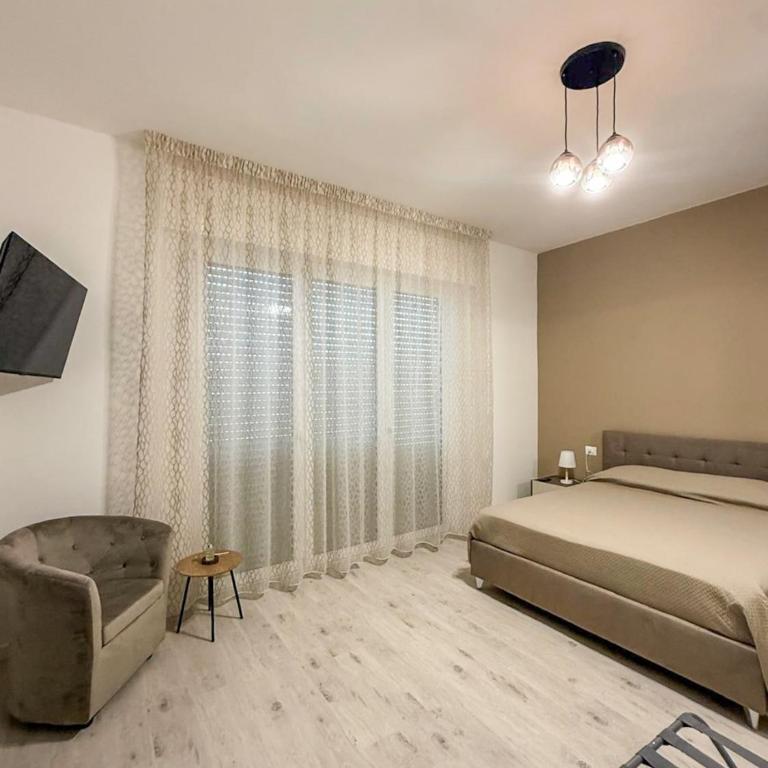 SOLEA Rooms - Doppelzimmer mit Balkon - 1