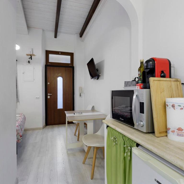 Stay In The Heart Of Rome - Appartement avec Douche - 11