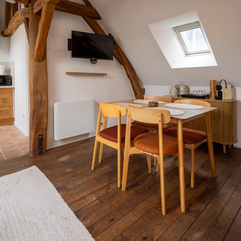 Le Celeste - Centre Ville - Calme - Cosy - Appartement 1 Chambre - 23