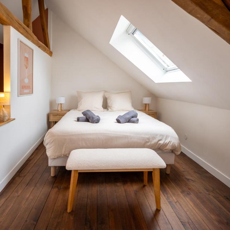 Le Celeste - Centre Ville - Calme - Cosy - Appartement 1 Chambre - 18