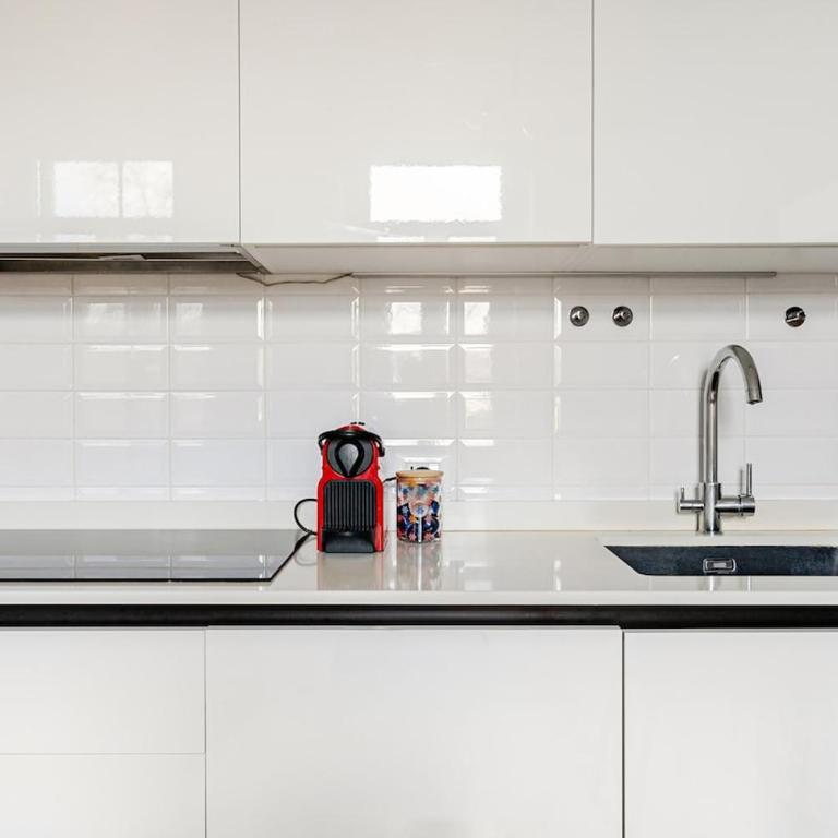 Milanese Home near Centrale - Family & Friends Stay - Appartamento Deluxe con 2 Camere da Letto e Balcone - 12