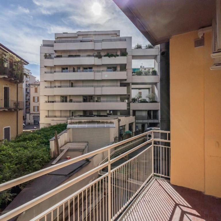 Close To Everything Apts - Apartment - 10