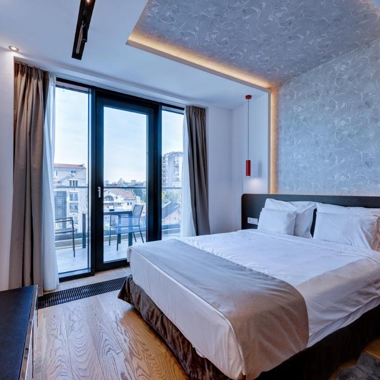Dorćol Center Suites 2 - Double Room with Terrace - 1