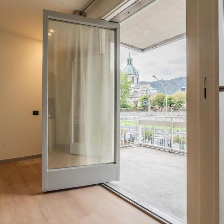 Close To Everything Apts - Apartment - 20