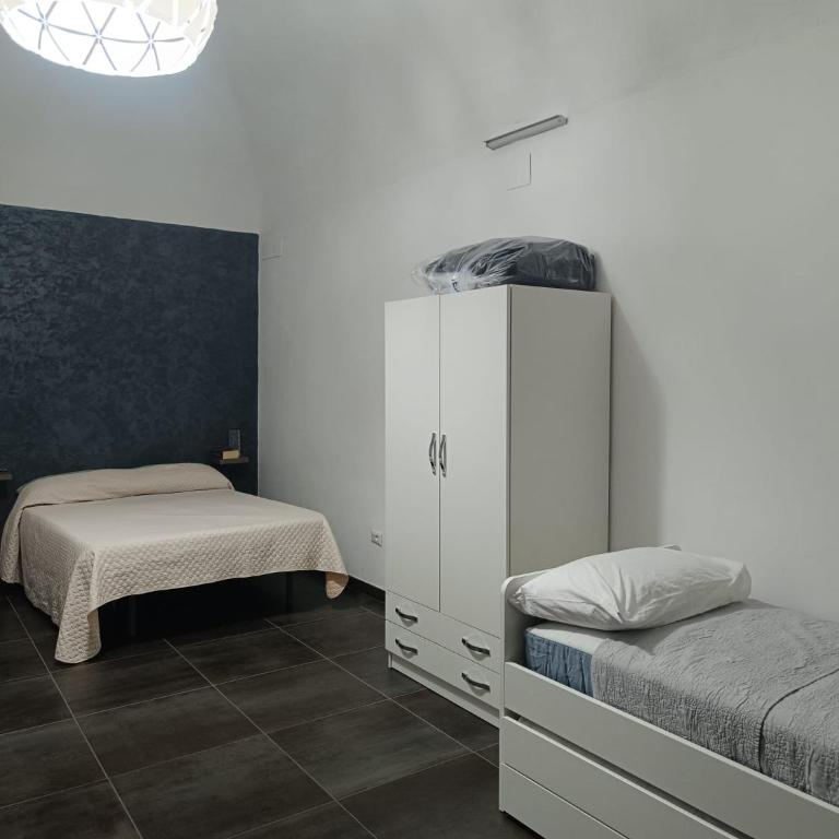 Napoli Wonders - Appartamento con 1 Camera da Letto - 2