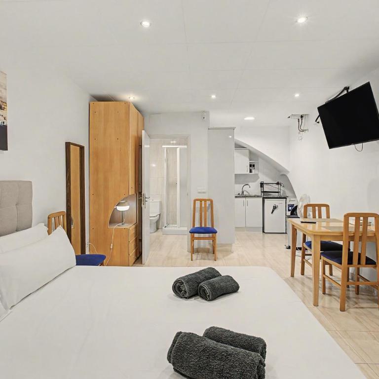 Sant Antoni Baixos - Apartamento de 1 dormitorio con vistas a la ciudad - 16