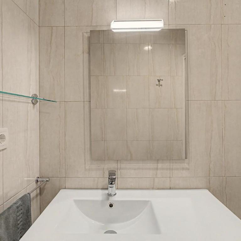 Sant Antoni Baixos - Apartamento de 1 dormitorio con vistas a la ciudad - 12