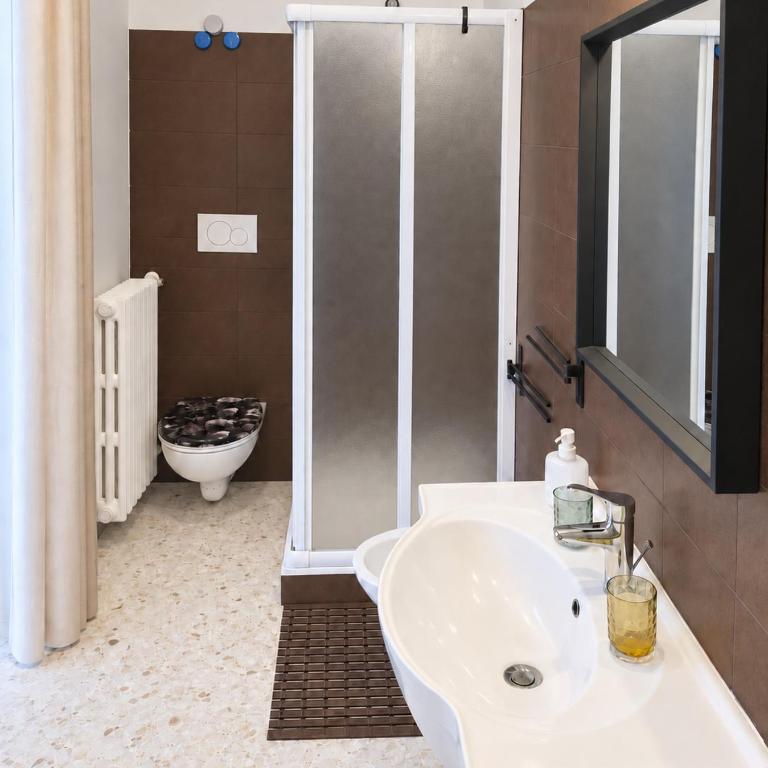 Dimora Centrale, vicino al centro e alla stazione - Appartamento con 1 Camera da Letto - 10