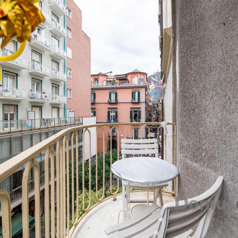 Bell's By DomusExtra - Camera Matrimoniale Deluxe con Balcone - 13