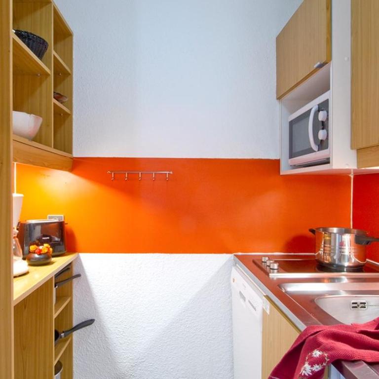 Résidence Bellecote - One-Bedroom Apartment with Balcony - 2