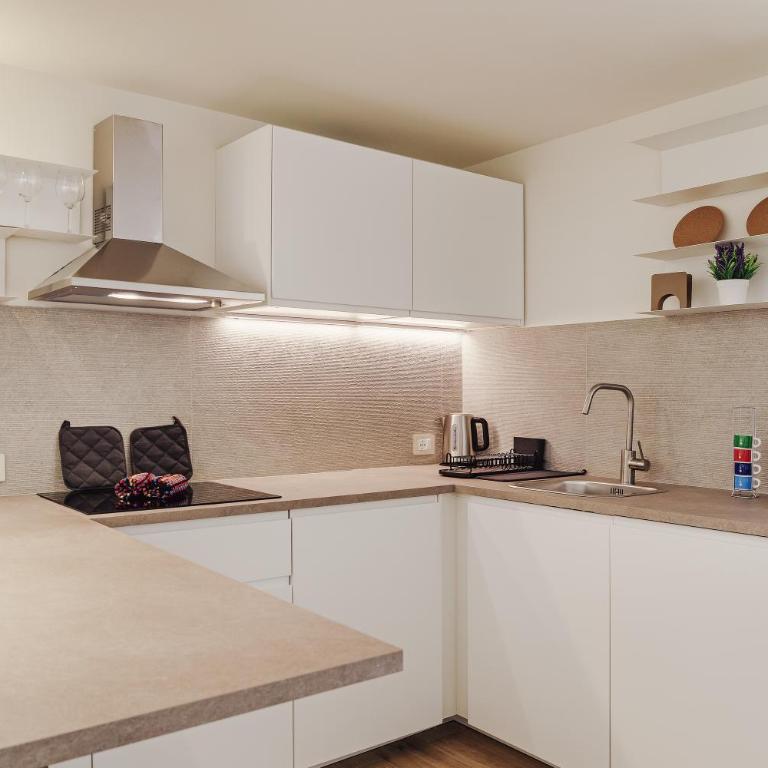 Amari Central Chic - Appartamento con 2 Camere da Letto - 11