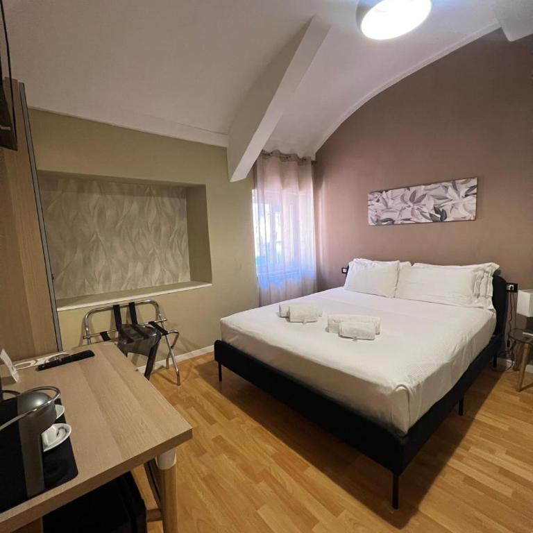 Fieschi Rooms - Camera Matrimoniale - 7
