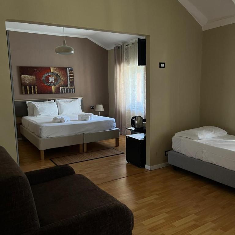 Fieschi Rooms - Camera Quadrupla con Bagno Privato - 4