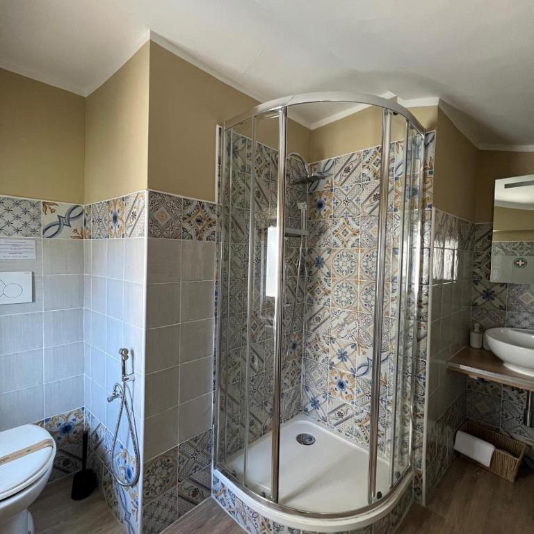 Fieschi Rooms - Camera Quadrupla con Bagno Privato - 5