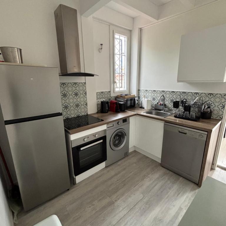 Appartement T2 mezzanine plein centre d'Arcachon - Appartamento con 2 Camere da Letto - 10