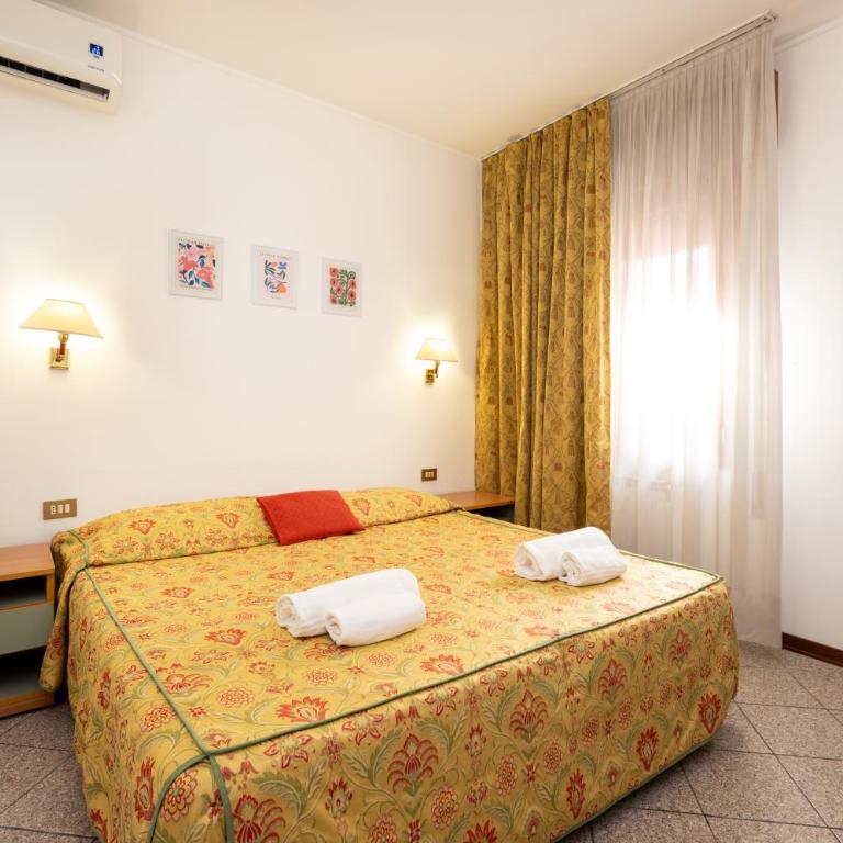Camelia Rooms Venice Guesthouse - Camera Matrimoniale con Bagno Privato - 1
