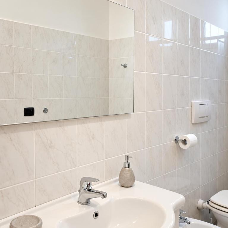 The Turin Suite - Porta Nuova - Appartamento con 1 Camera da Letto - 17