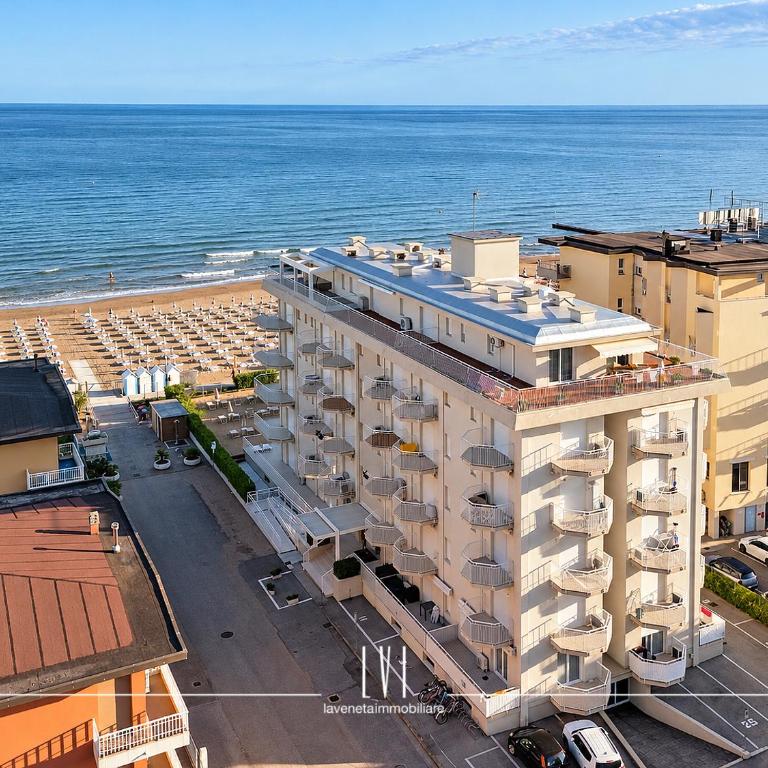 Riviera - fronte mare con posto spiaggia - Two-Bedroom Apartment - 32