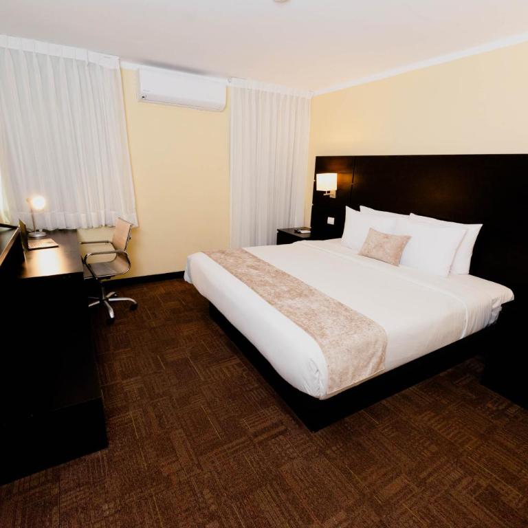 Hotel El Gran Marques - Suite - 1 cama grande - No fumadores - 3