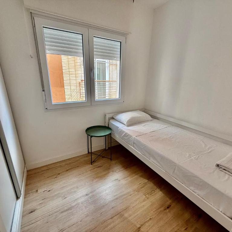 Casa de la Palma in the Old Town of Benidorm - Apartamento de 3 dormitorios con balcón - 10